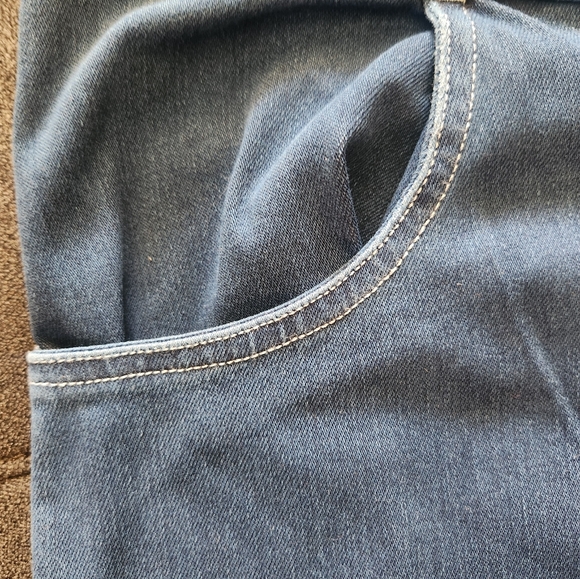 Lyra Women's Blue Jeggings - Picture 5 of 8